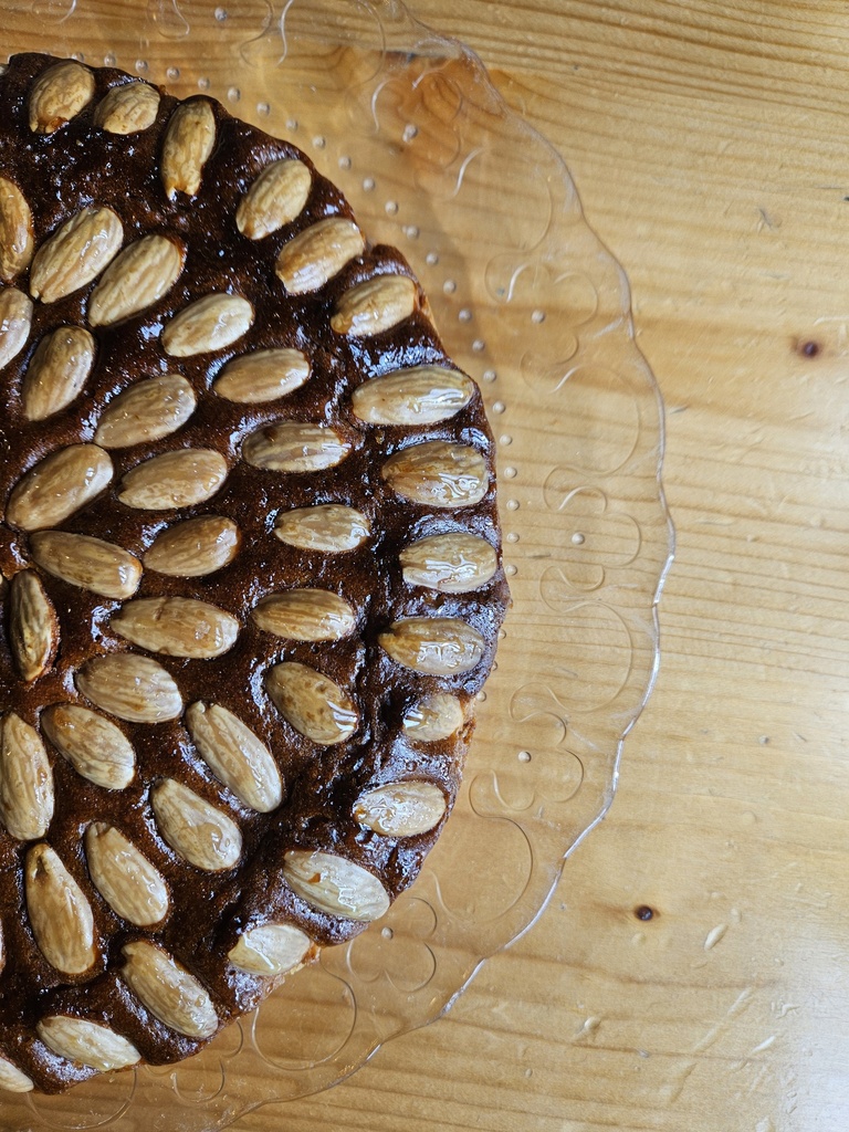 Torta Pesca e Mandorle